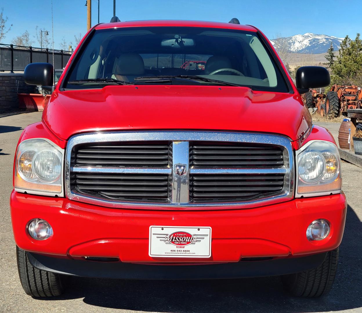 2004 Red /Tan Dodge Durango Limited (1D4HB58D34F) with an 5.7L V8 engine, 5 Speed Auto transmission, located at 450 N Russell, Missoula, MT, 59801, (406) 543-6600, 46.874496, -114.017433 - Photo#5